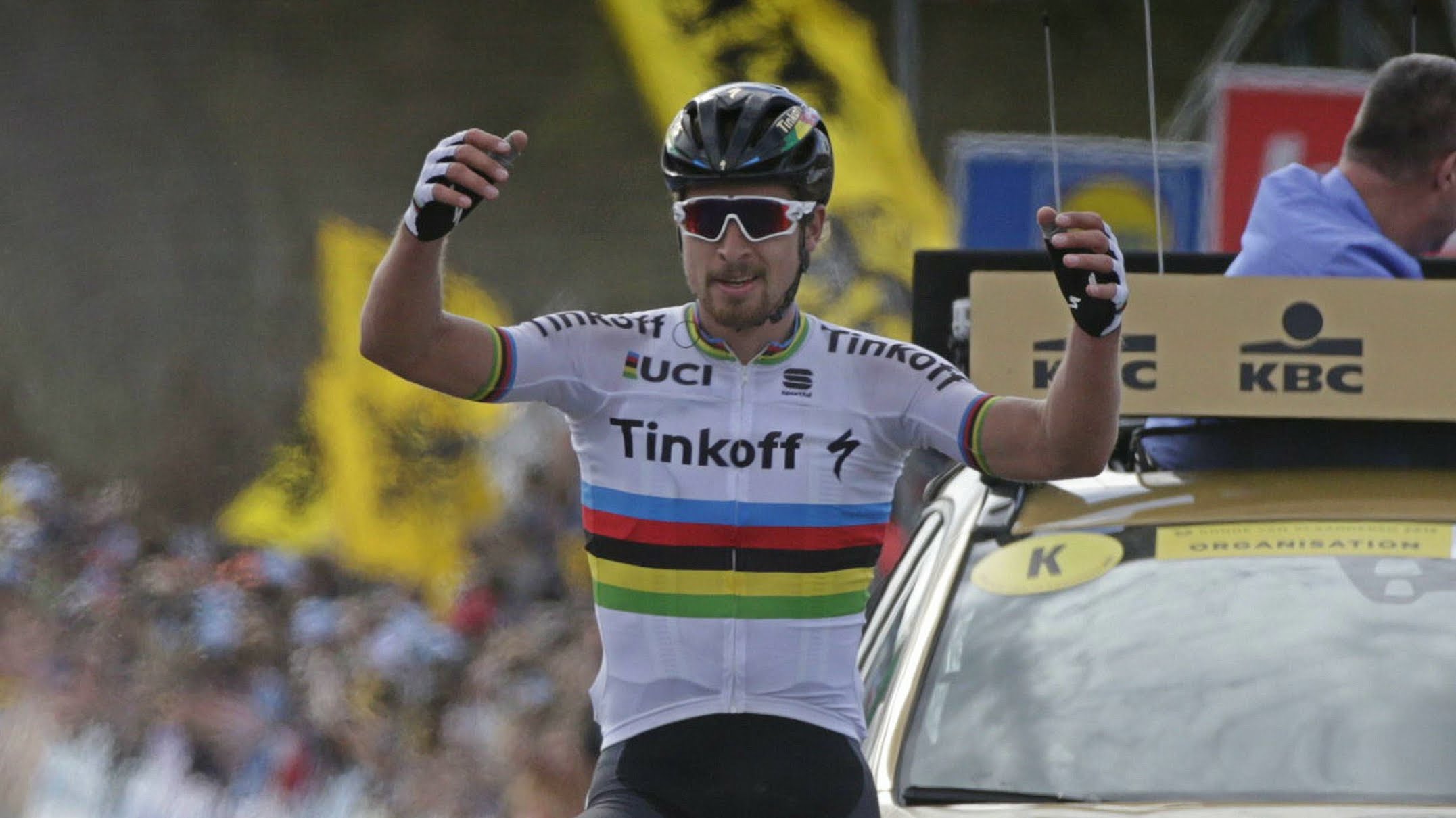 Vid Os Tour Des Flandres Peter Sagan Tient Son Monument Videos De