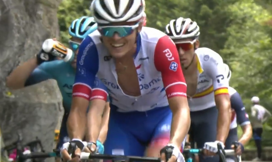 Live Video Route Ad Lie De Vitr En Direct Videos De Cyclisme