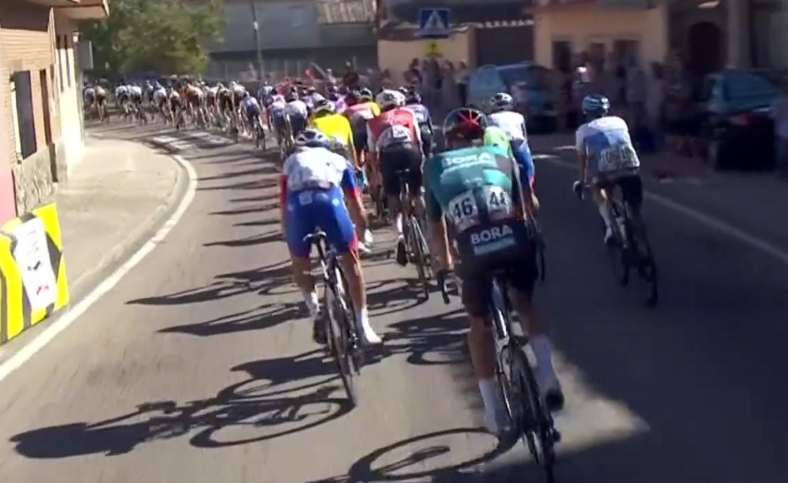 Videos Vuelta Tour Despagne Tape Videos De Cyclisme